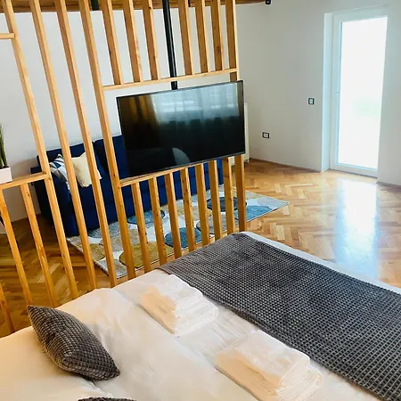 Schei Apartament *